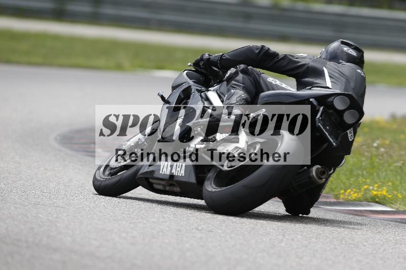 /37 28.07.2025 Dunlop Ride und Test Day ADR/Einsteiger gruen/69
